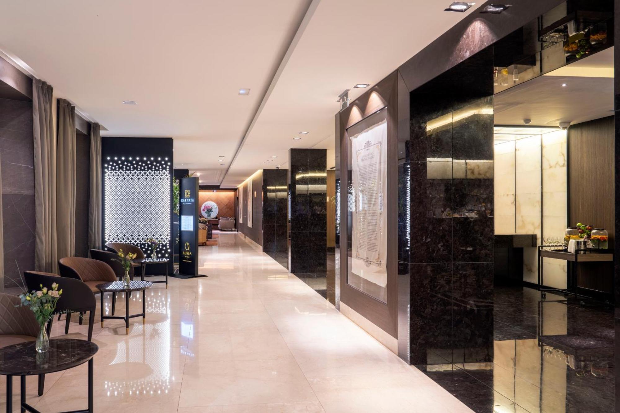 Aurea Washington Irving By Eurostars Hotel Company Γρανάδα Εξωτερικό φωτογραφία The lobby of the hotel
